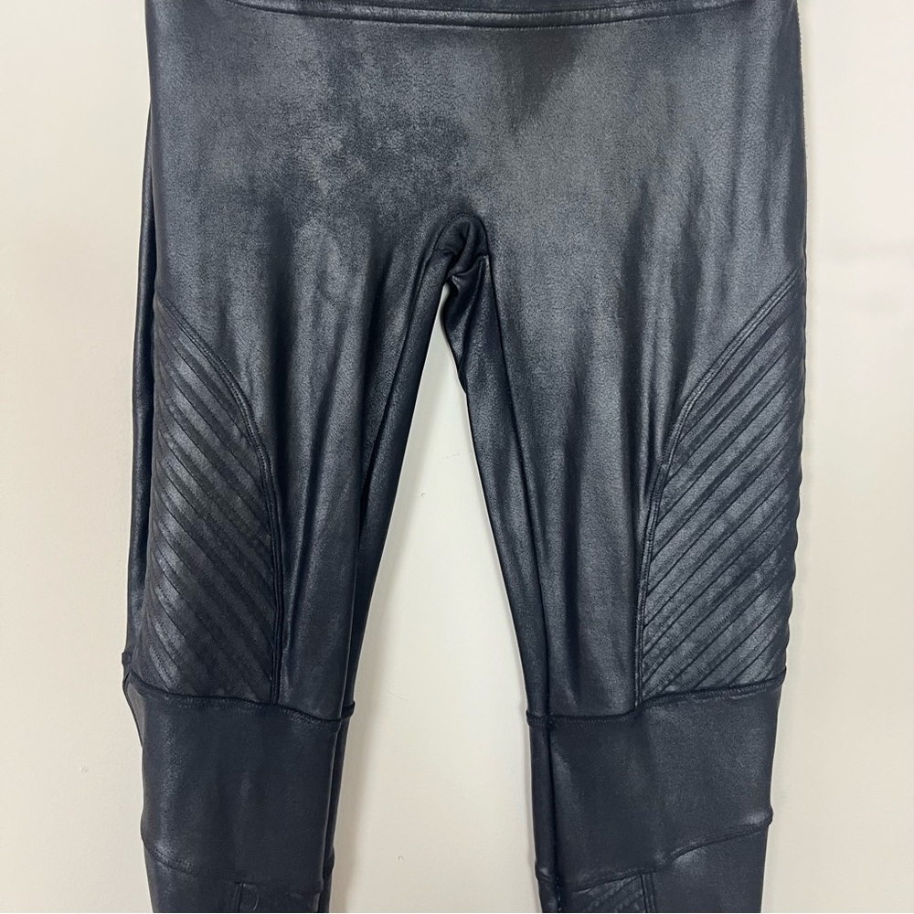 SPANX MOTO FAUX LEATHER LEGGINGS IN BLACK SIZE LARGE - Picture 11 of 16